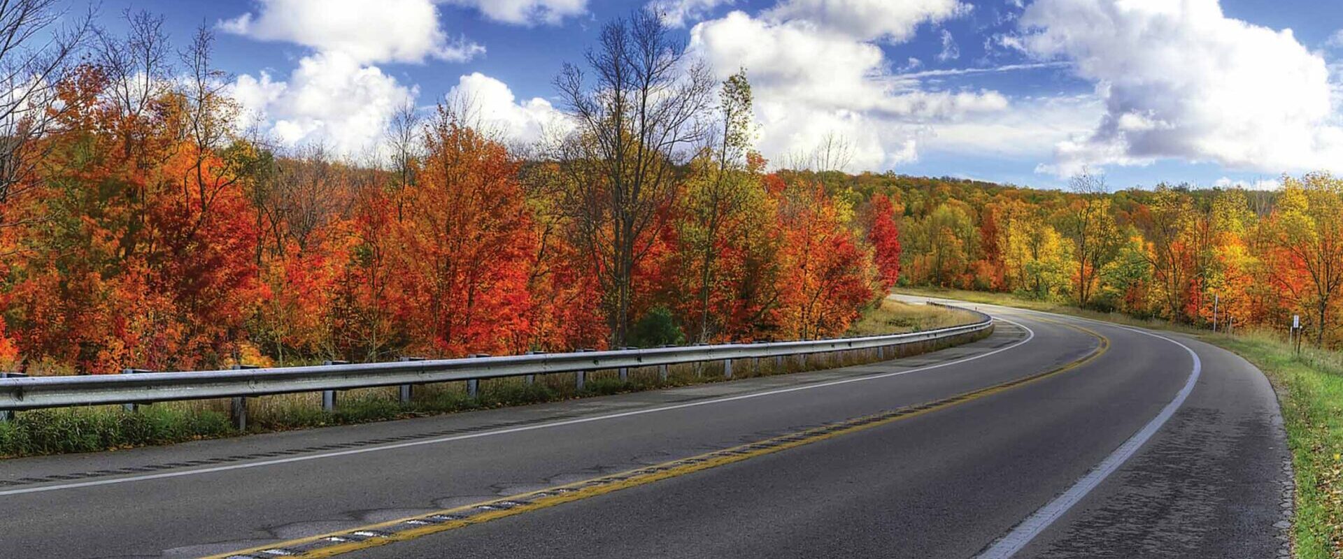 Manistee Fall Color Tours: Scenic Drives & Photo Stops